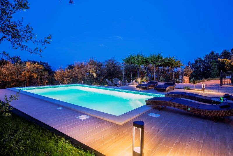 Pool Light Repair